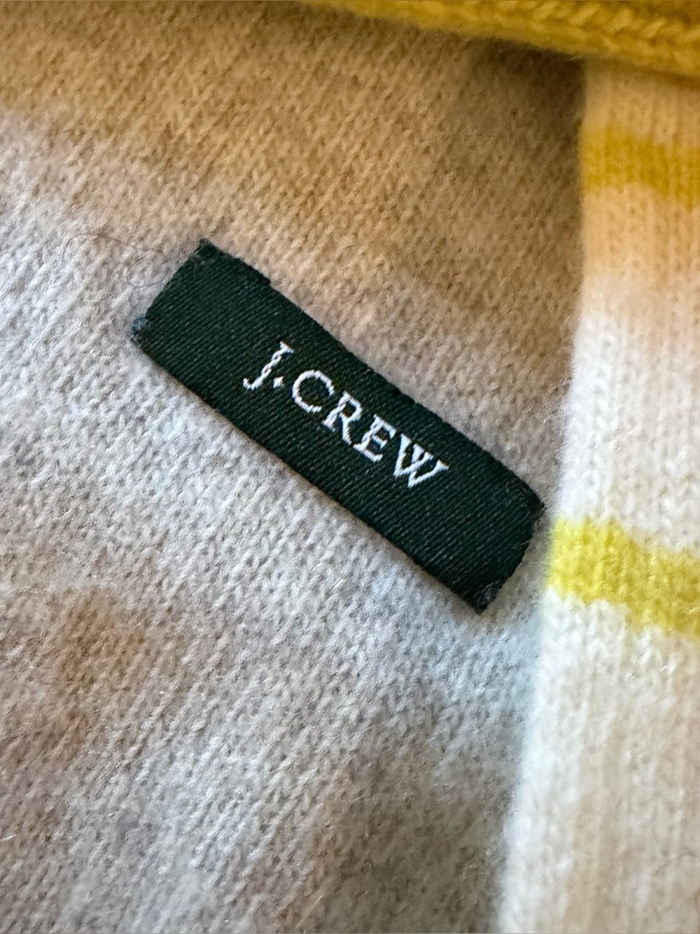 J.Crew Scarf and Glove Set in Yellow and Gray - Cashmere and Wool Combo - NWT! - Picture 3 of 4